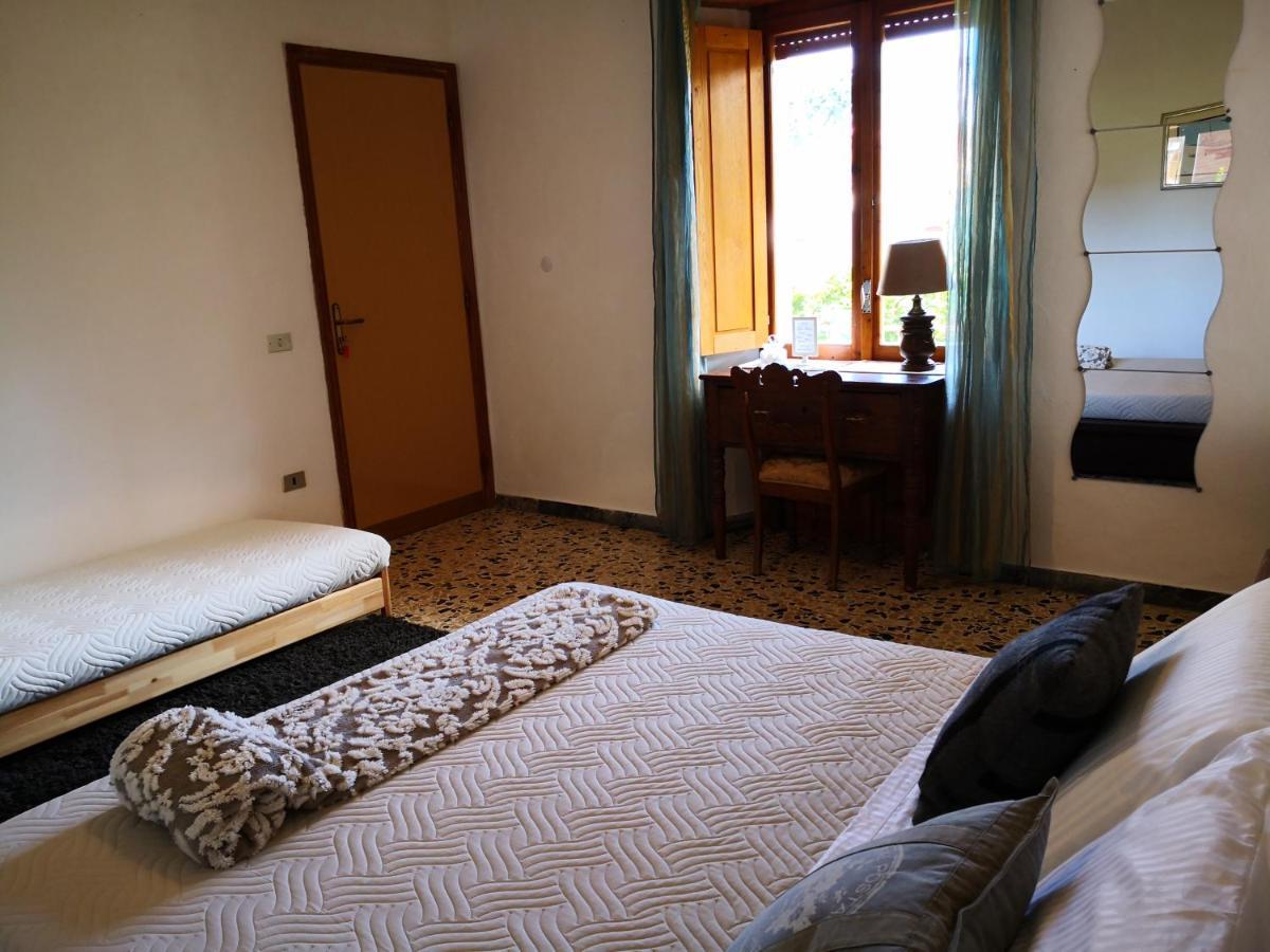 Bed and Breakfast Zia Chiarina San Nicolo Gerrei Exterior foto